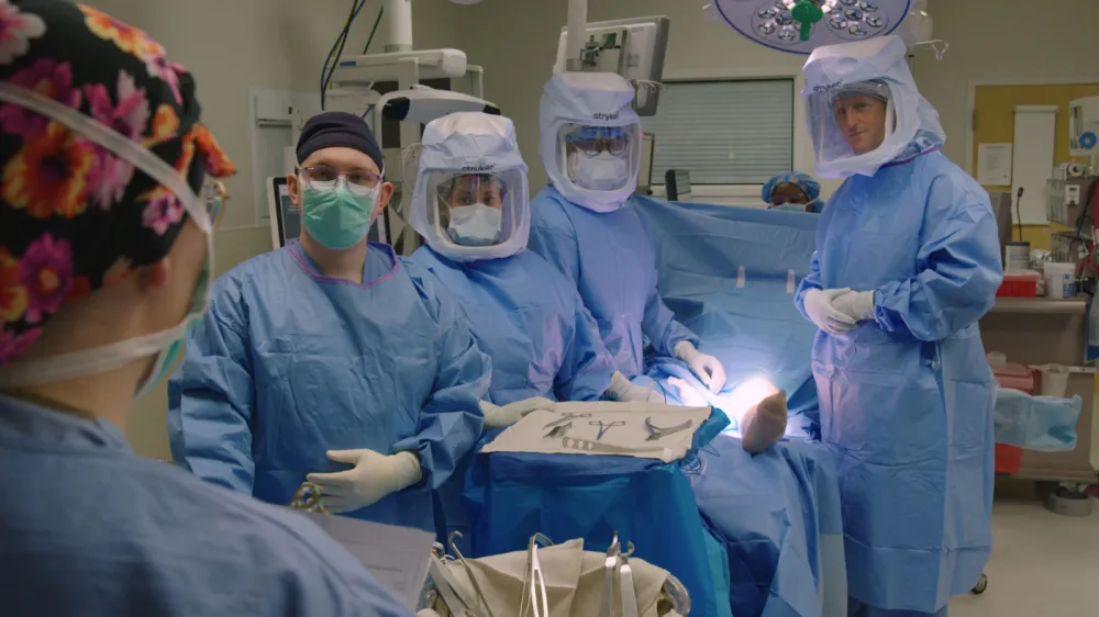 perioperative nurse and surgical care team in surgery
